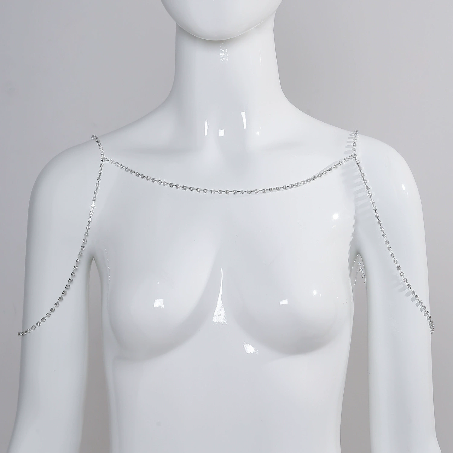 Fashionable universal accessory, chain, simple and elegant design, diamond encrusted
