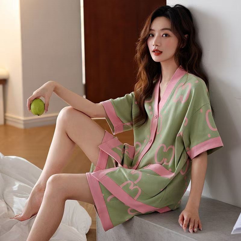 Pijama de mujer 2026 nueva linda caricatura damas de alto nivel sensación excelente cardigan damas set de ropa de casa de verano