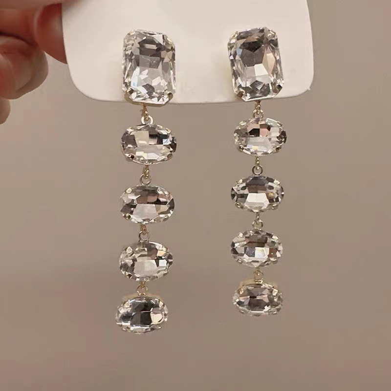 Earring Image 2