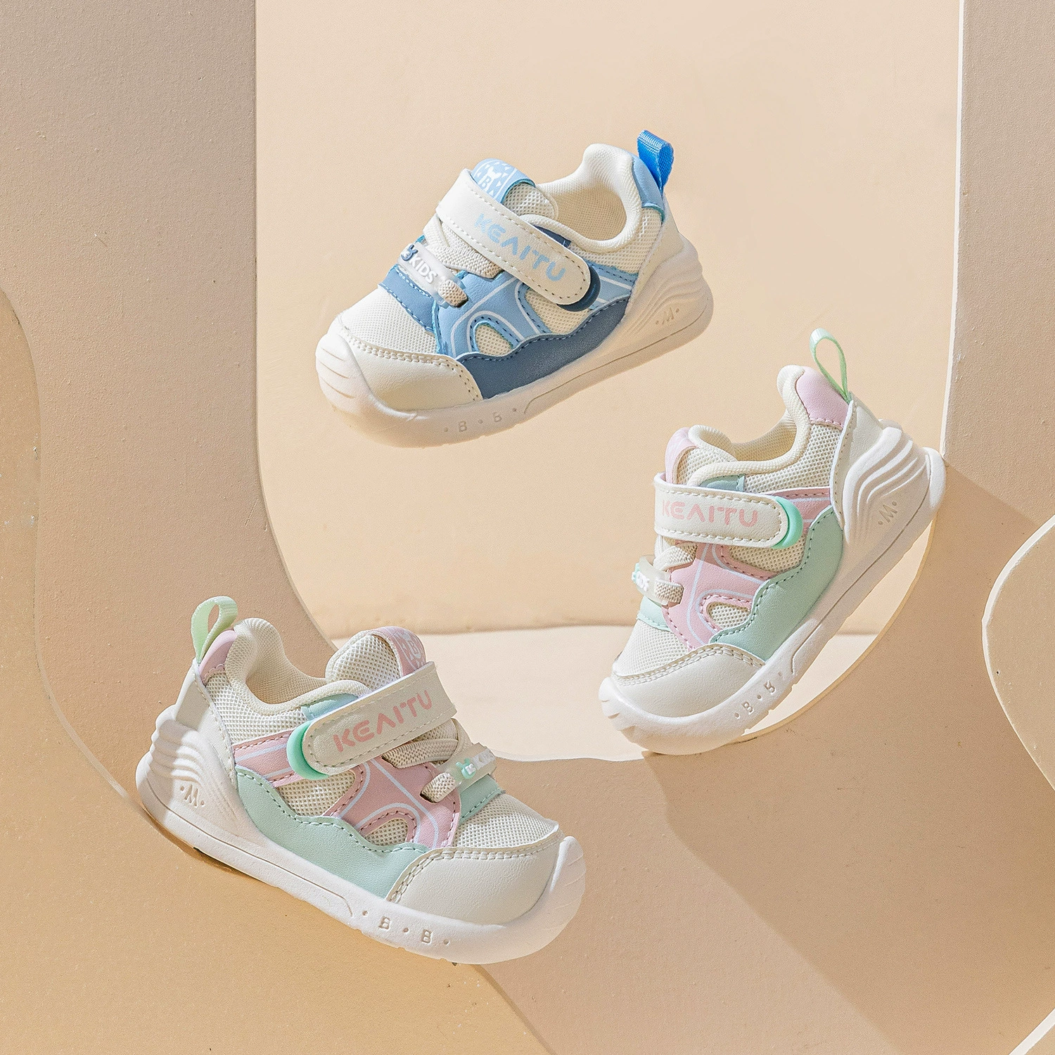 Детская обувь новая весна детская обувь мужская обувь нескользящая детская обувь женская ступенчатая обувь мягкая подошва дышащая обувь оптом