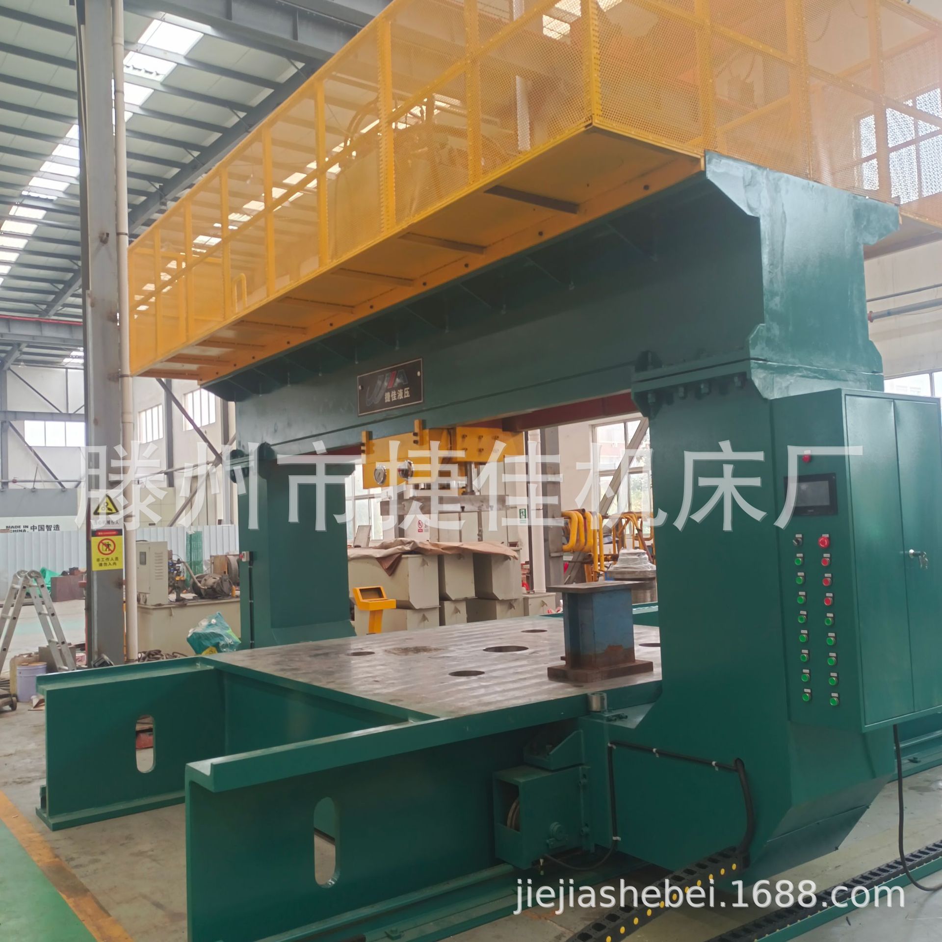 捷佳315吨移动龙门液压机，250移动龙门油压机