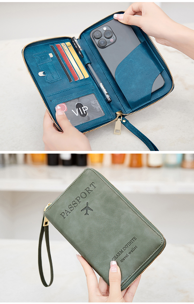 Unisex Elegant Solid Color Pu Leather Waterproof Passport Holders display picture 1