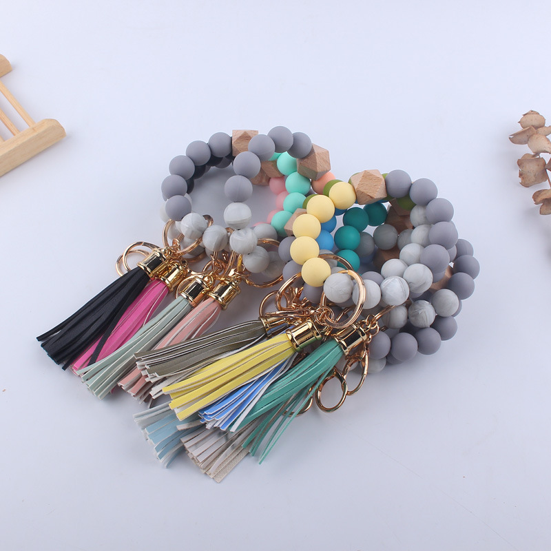 Simple Style Sports Color Block Alloy Silica Gel Beaded Women's Keychain display picture 4