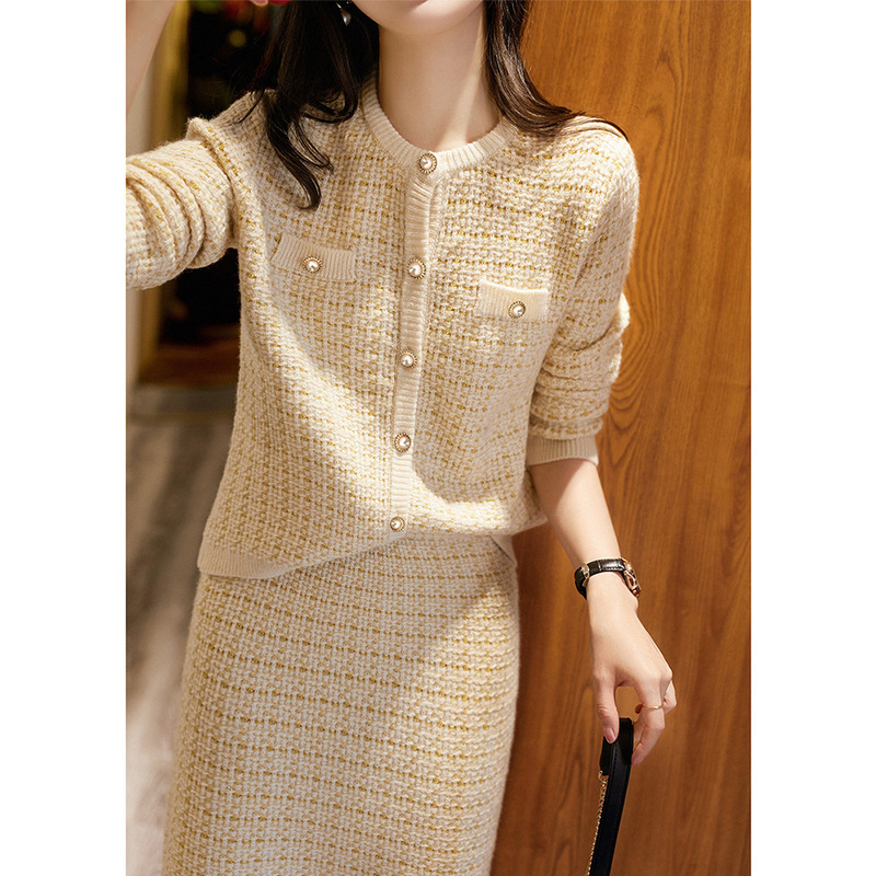 2026 Spring and Autumn New Style for Foreign Trade: Light Social Atmosphere, Elegant and Sophisticated, Imitation Wool and Cashmere Knitted Soft Set 2026 Spring and Autumn New Style for Foreign Trade: Light Social Atmosphere, Elegant and Sophisticated, Imitation Wool and Cashmere Knitted Soft Set