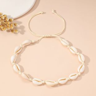 European and American beach hand-woven shell necklace