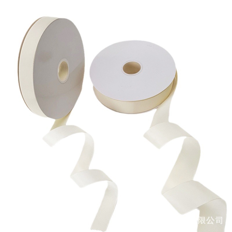 아이보리 리본 1CM 롤 꽃 폴리 에스테르 리본 2CM 의류 리본 2CM 롤 활 6MM 롤