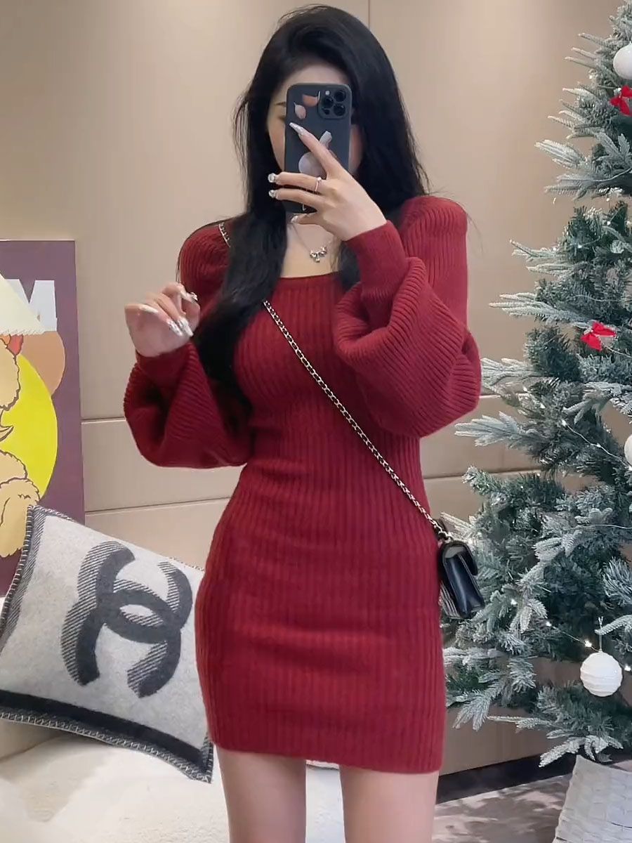 秋冬法式针织连衣裙女小个子矮搭配显高性感包臀打底内搭毛衣裙子