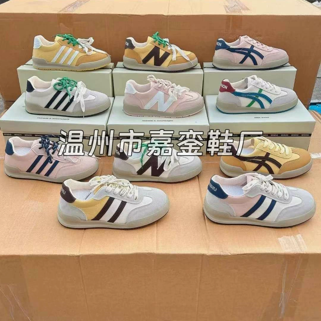 Вэньчжоу женская обувь оптовая поставка ретро дикая цветная немецкая тренировка обувь досуг повседневная спортивная обувь для обработки обуви