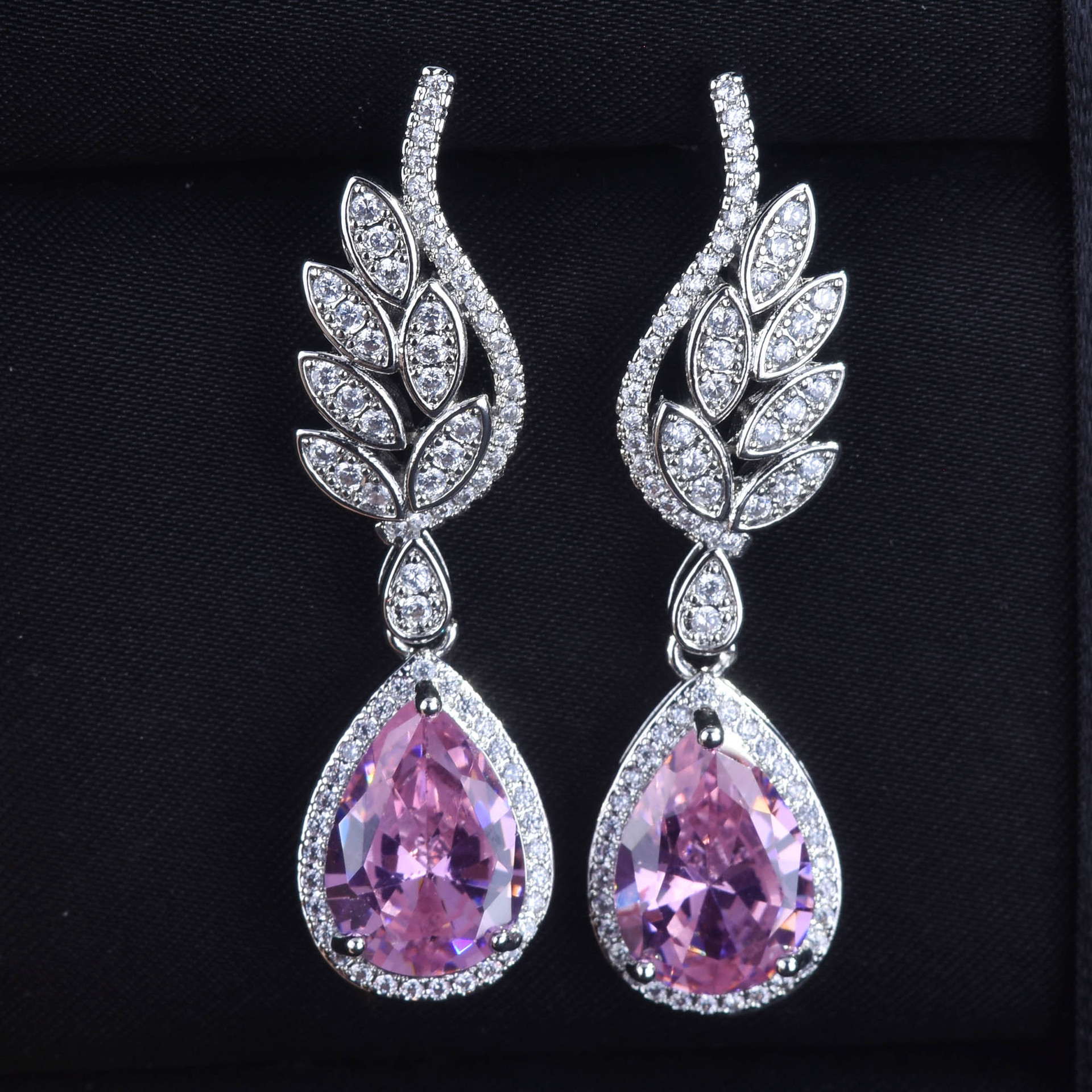 Internet Celebrity Live Hot Sale Light Luxury Romantic Argyle Pink Morgan Stone Stud Earrings Micro-inlaid Water Drop Pink Diamond Wings Earrings For Women display picture 9