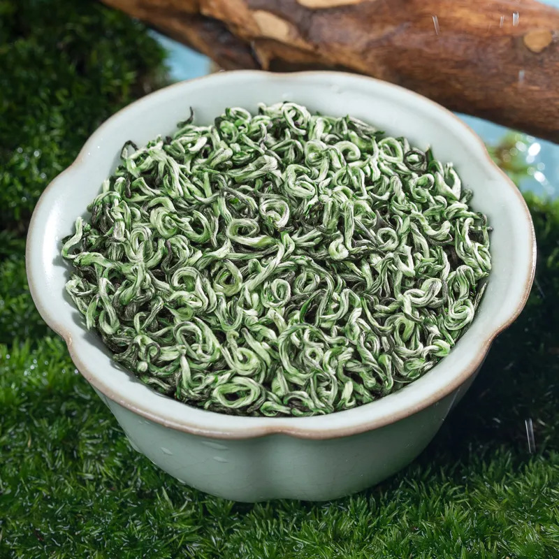 Touchun Tea Special Fruity Biluochun Green Tea Mingqian New Year Tea Gift Box 250-500g Tea Wholesale