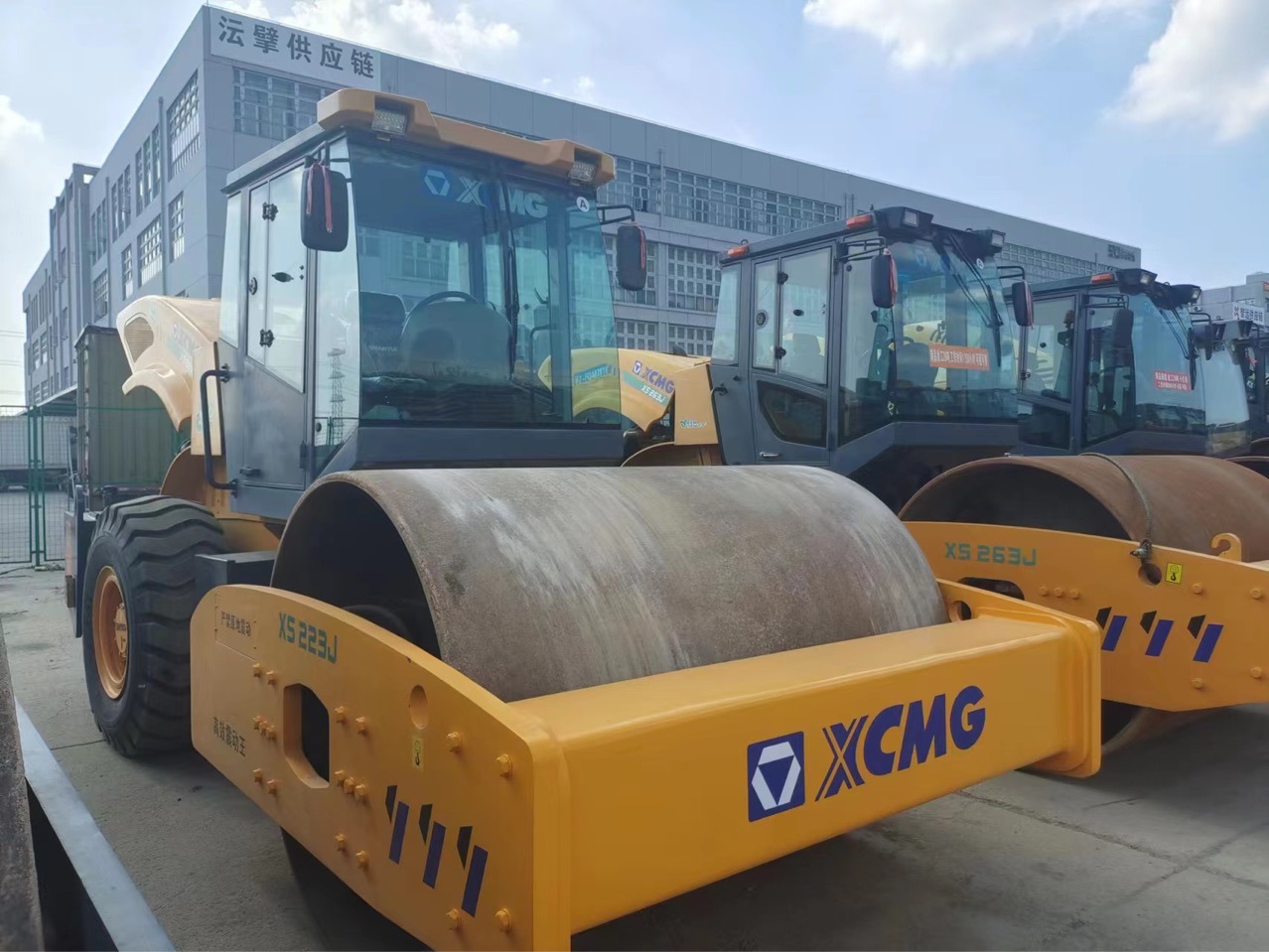 El rodillo de carretera de segunda mano del motor XCMG 223 trabaja durante 200 horas