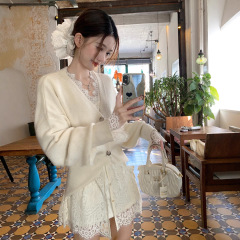 蕾丝长袖打底衫女2025新款时尚感百搭初秋t恤法式小众不撞衫上衣