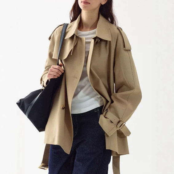 Pre-sale fashionable silhouette old money style detachable epaulettes elegant short trench coat for petite women