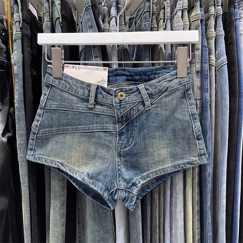 Fashion Trend Small Slim Denim Short Women's American Style Retro White Wear Old Summer New Hip Hot Pants