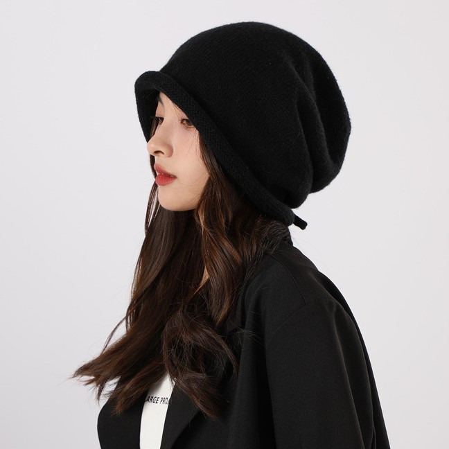 Internet celebrity pile hat women's autumn and winter Japanese style face-looking small closed toe cold hat big head circumference drawstring curling knitted wool hat