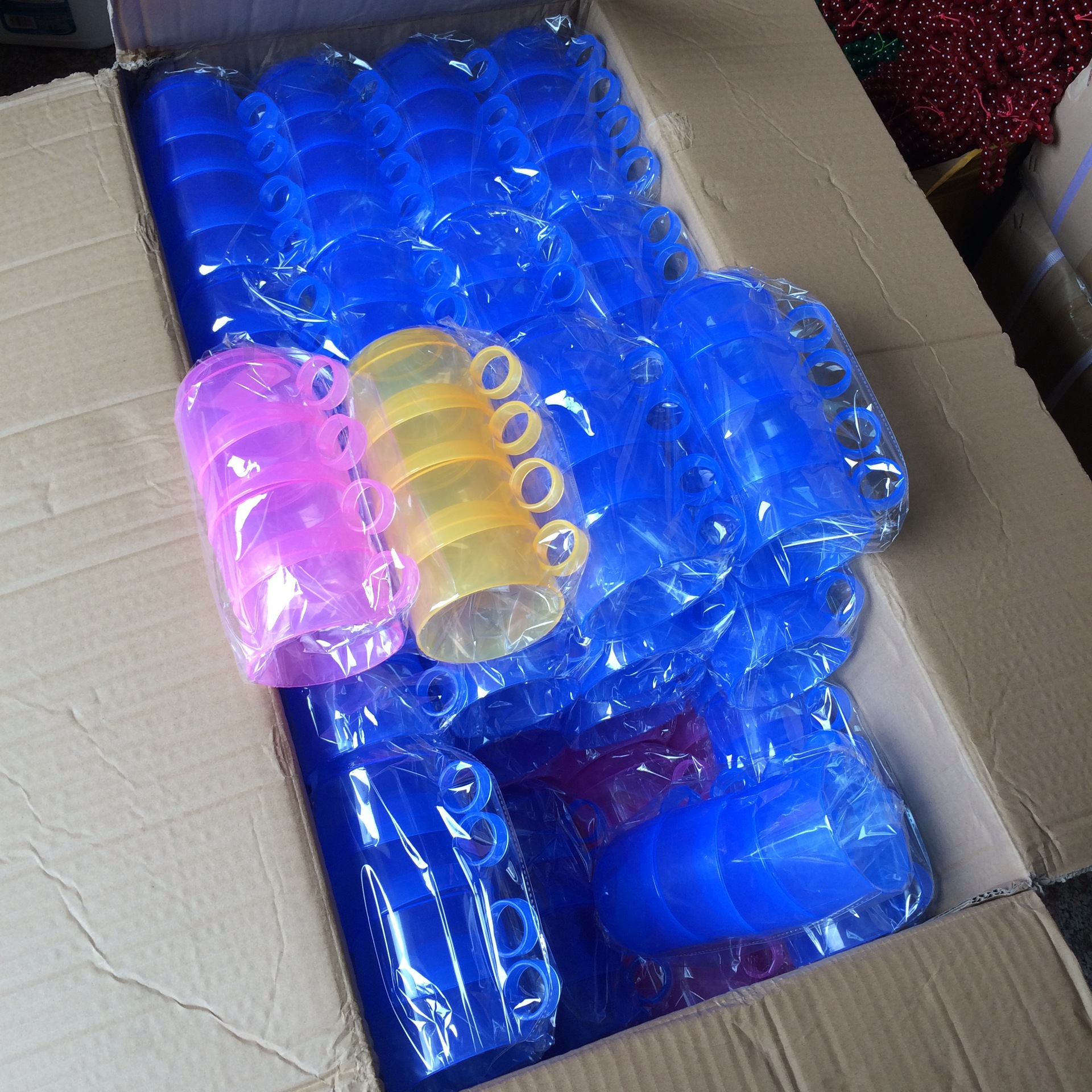 3157652084_295893446