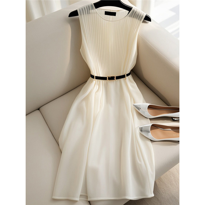 Shenzhen Nanyou French Senior Sense Hall Air Upper Social Formal Occasion Temperament White dress Summer Shenzhen Nanyou French Senior Sense Hall Air Upper Social Formal Occasion Temperament White dress Summer