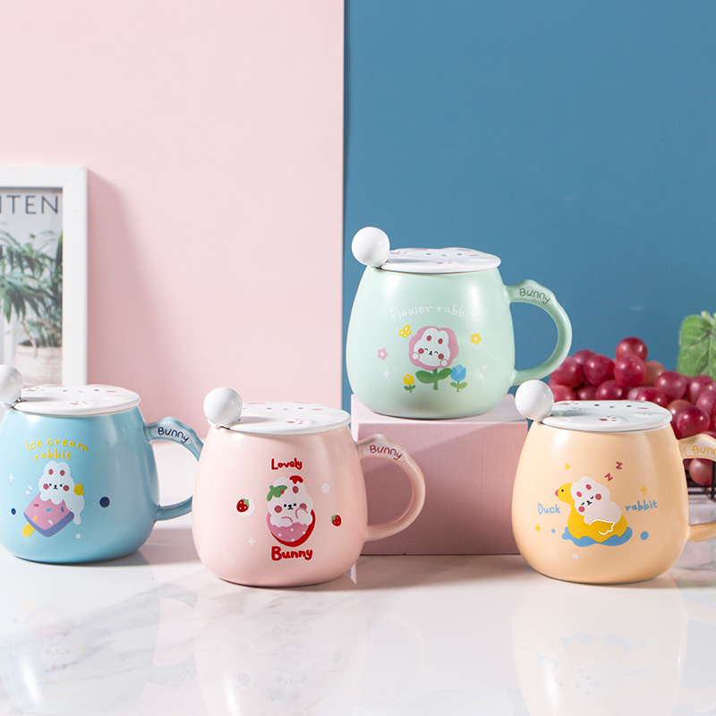 Taza de gran capacidad, regalo de dibujos animados, taza de cerámica para niños, juego de taza de color bajo vidriado pintado a mano, regalo creativo