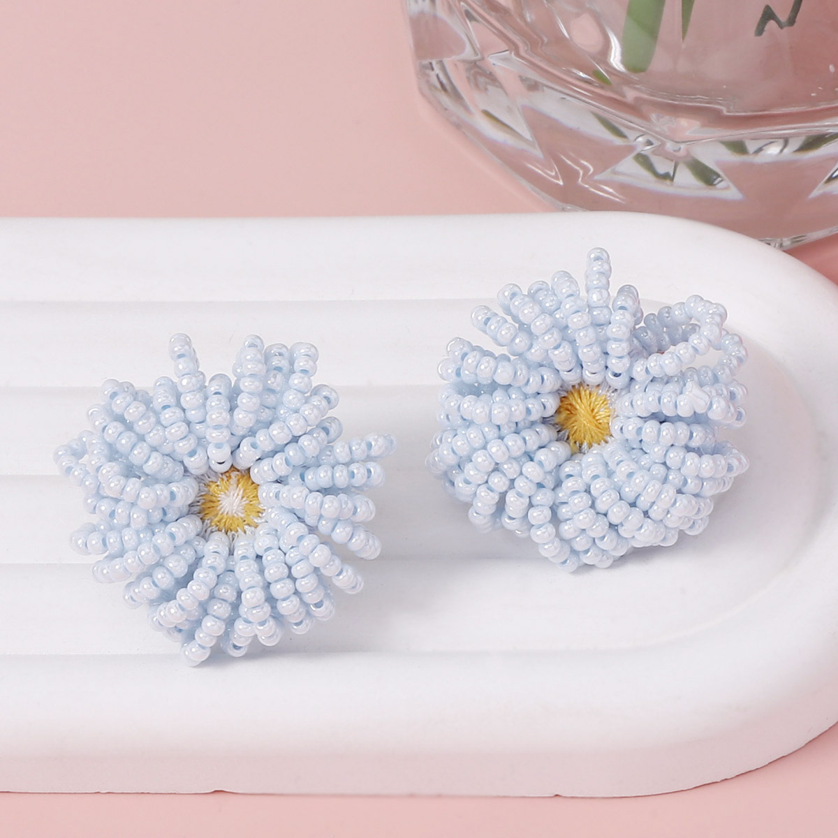 1 Pair Lady Flower Beaded Plastic Resin Earrings display picture 8