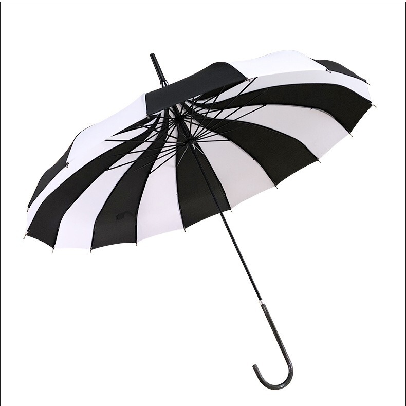 Manufacturer's In-Stock 16-Rib Black and White Striped Pagoda Umbrella, Long-Handled Umbrella for Wedding Photography and Performance Props, Custom Gift Umbrella