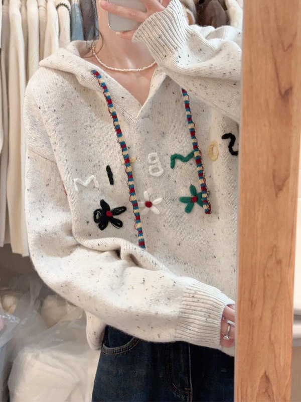 韩系杏色字母钩花套头连帽毛衣女秋冬外穿小个子宽松慵懒针织上衣|undefined