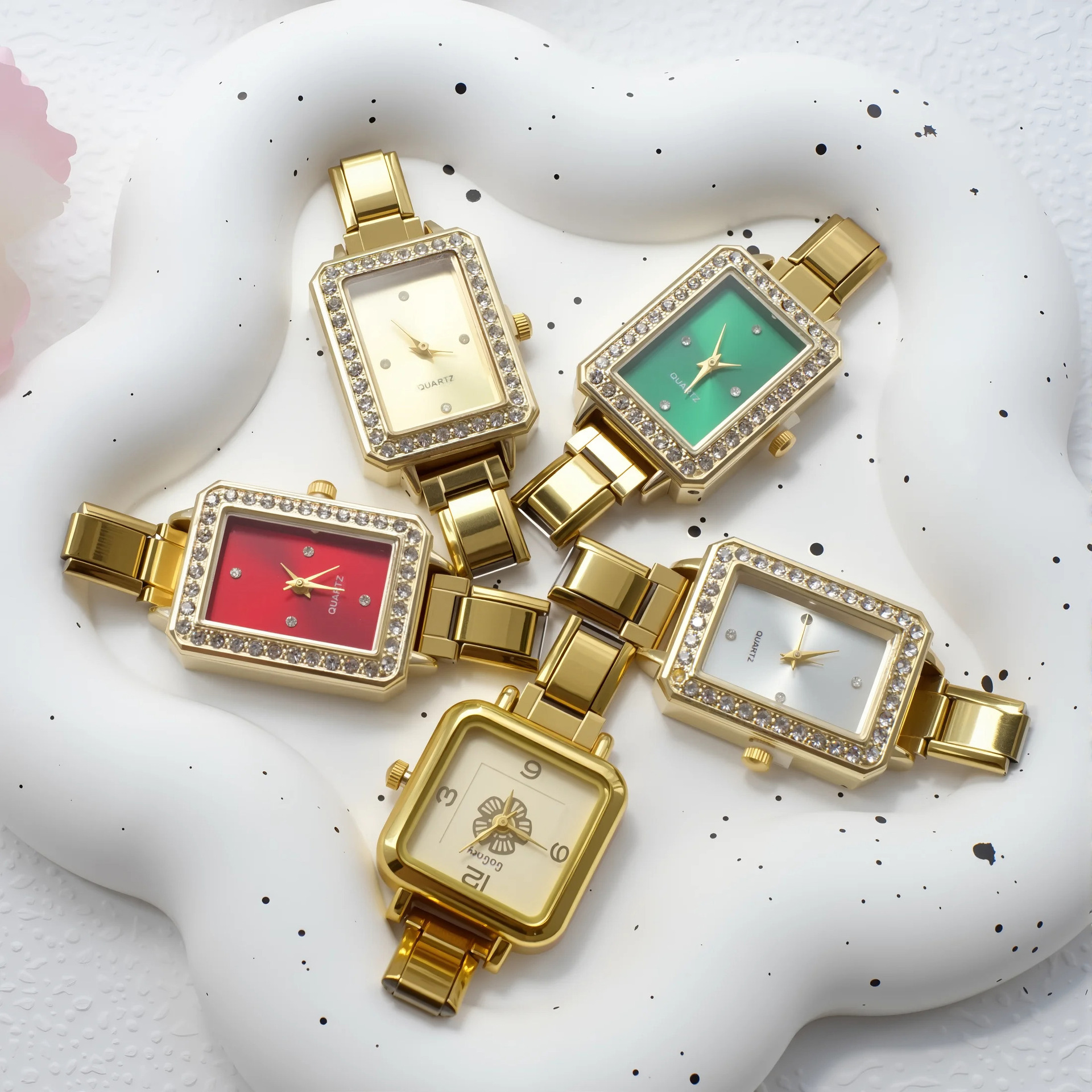 Hot-Selling Module Bracelet Watch for Women, Quartz Watch Wholesale, European and American Bracelet, Square and Round Diamond-Studded Versatile DIY Watch