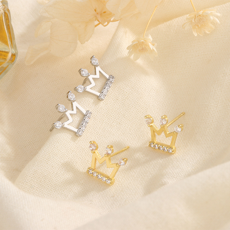 皇冠耳釘小巧精緻s925簡約耳環2022新款潮韓國東大門設計感耳飾品