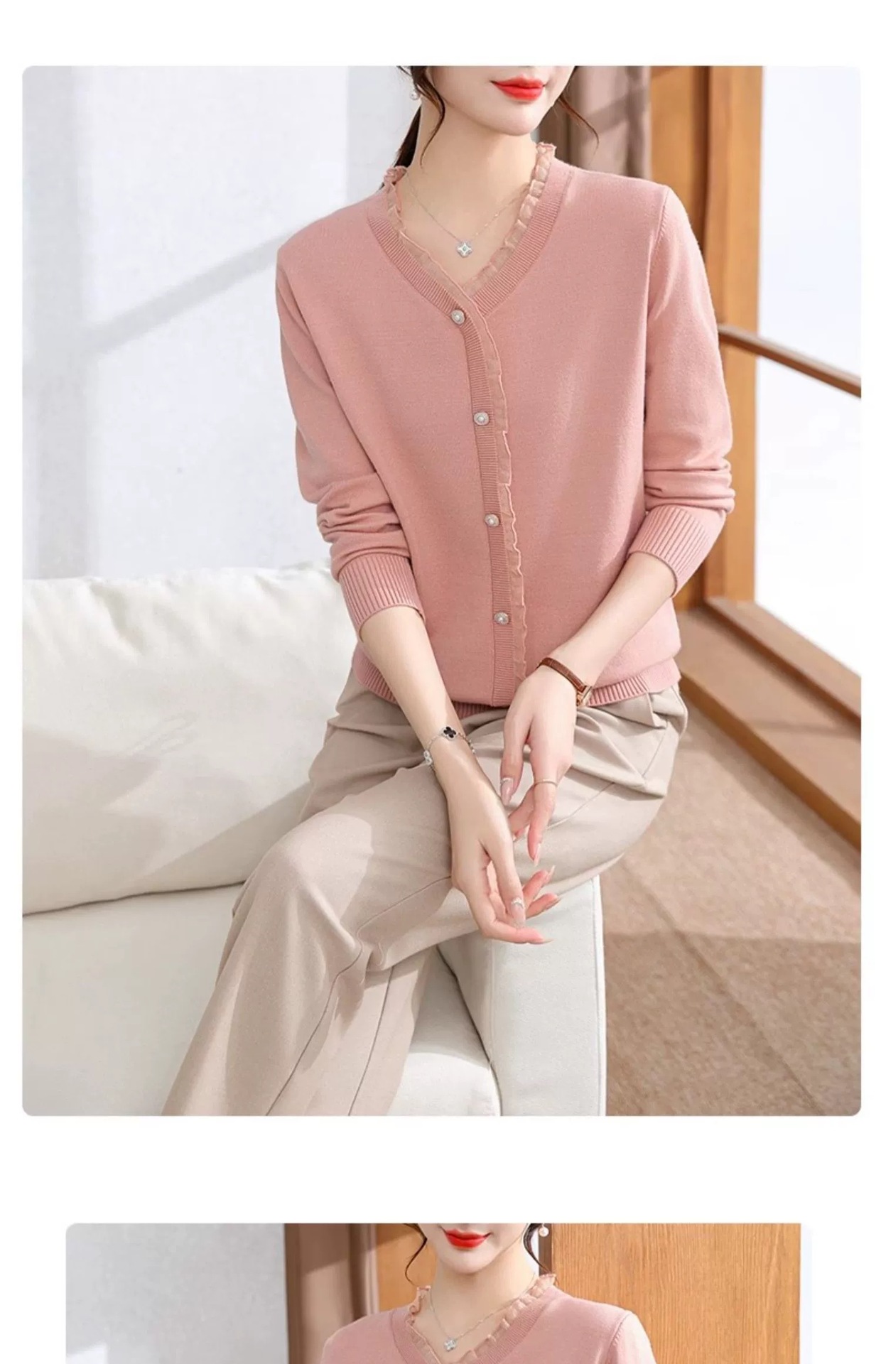 Spring new fashionable fashionable middle-aged and elderly women's lace lace collar bottoming shirt mother's inner sweater
