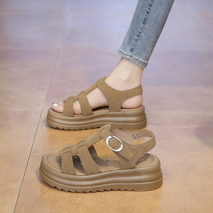 Roman Sandals for Women with a Sense of Stepping on Shit, 2025 New Versatile and Comfortable Summer Outer Wear Thick-Soled Soft-Soled Beach Shoes for Women