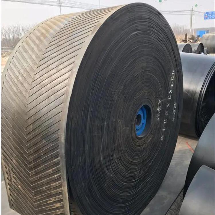 输送聚酯帆布输送带批发 颗粒传送带模型 耐磨耐寒型裙边皮带