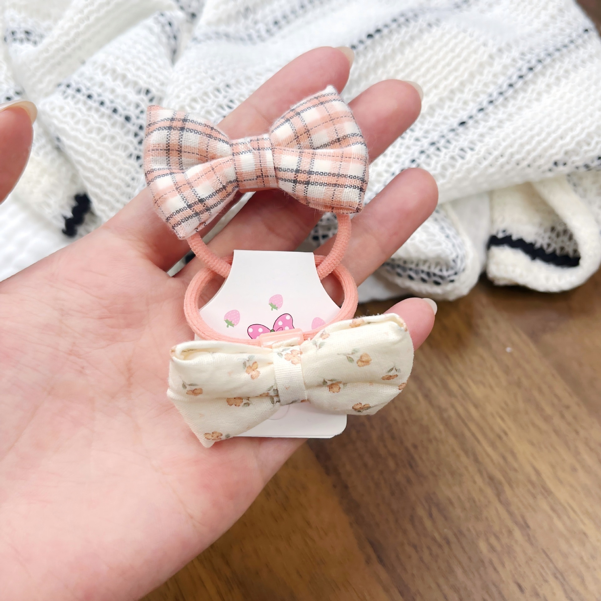 Tejido dulce coreano estricto tocado infantil flor triturada arco anillo de cabello temperamento cabello de niña pequeña joyería fresca para el cabello