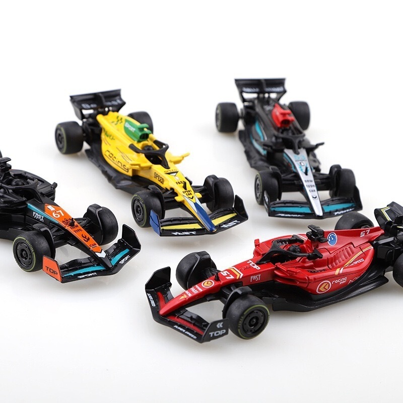 New Ferrari F1 Formula Racing Car Model Alloy Sports Car SF23 Racing Sports Car Toy Ornament