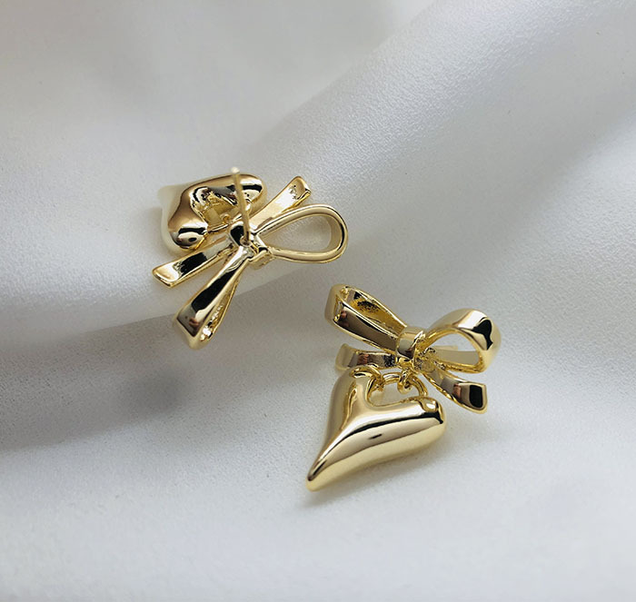 1 Pair Quantity 1 Pair Simple Style Heart Shape Bow Knot Copper 18K Gold Plated Drop Earrings