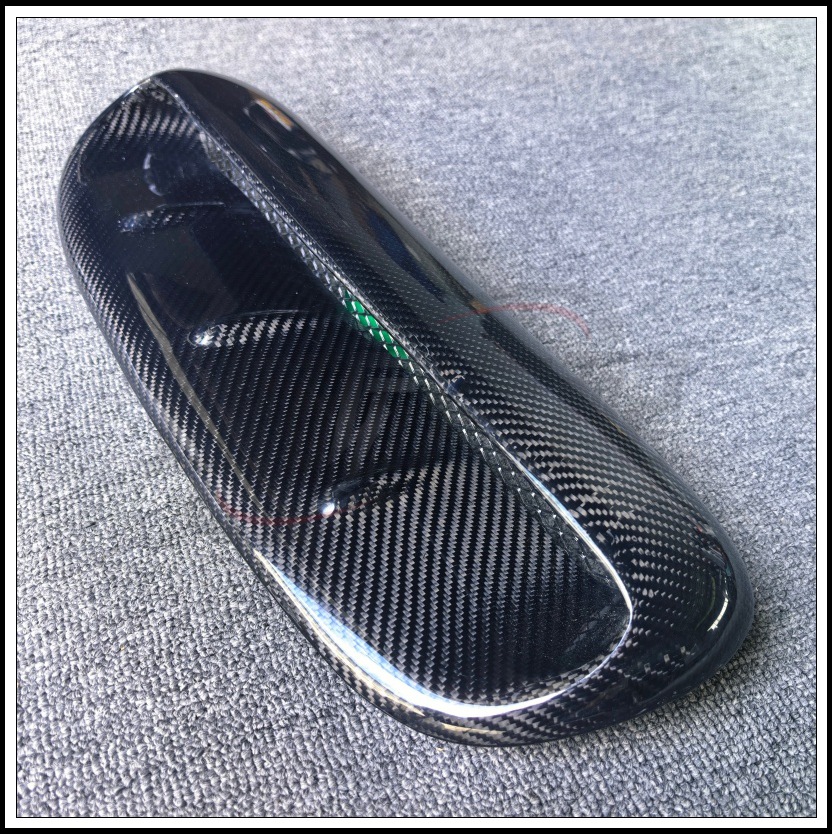 Mini Cooper S ONE R53 01-06 Carbon Fiber Modified Hood Air Duct Heat Dissipation Intake Port