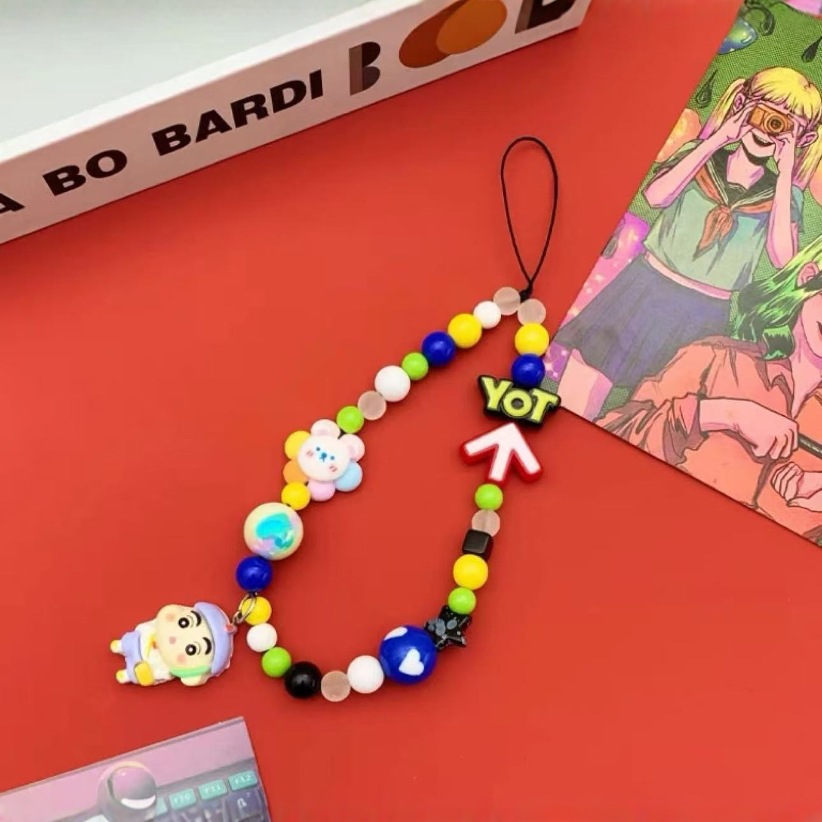 CCD camera charm, original cartoon Shin-chan beaded phone chain pendant, cute bag hanging rope gift.