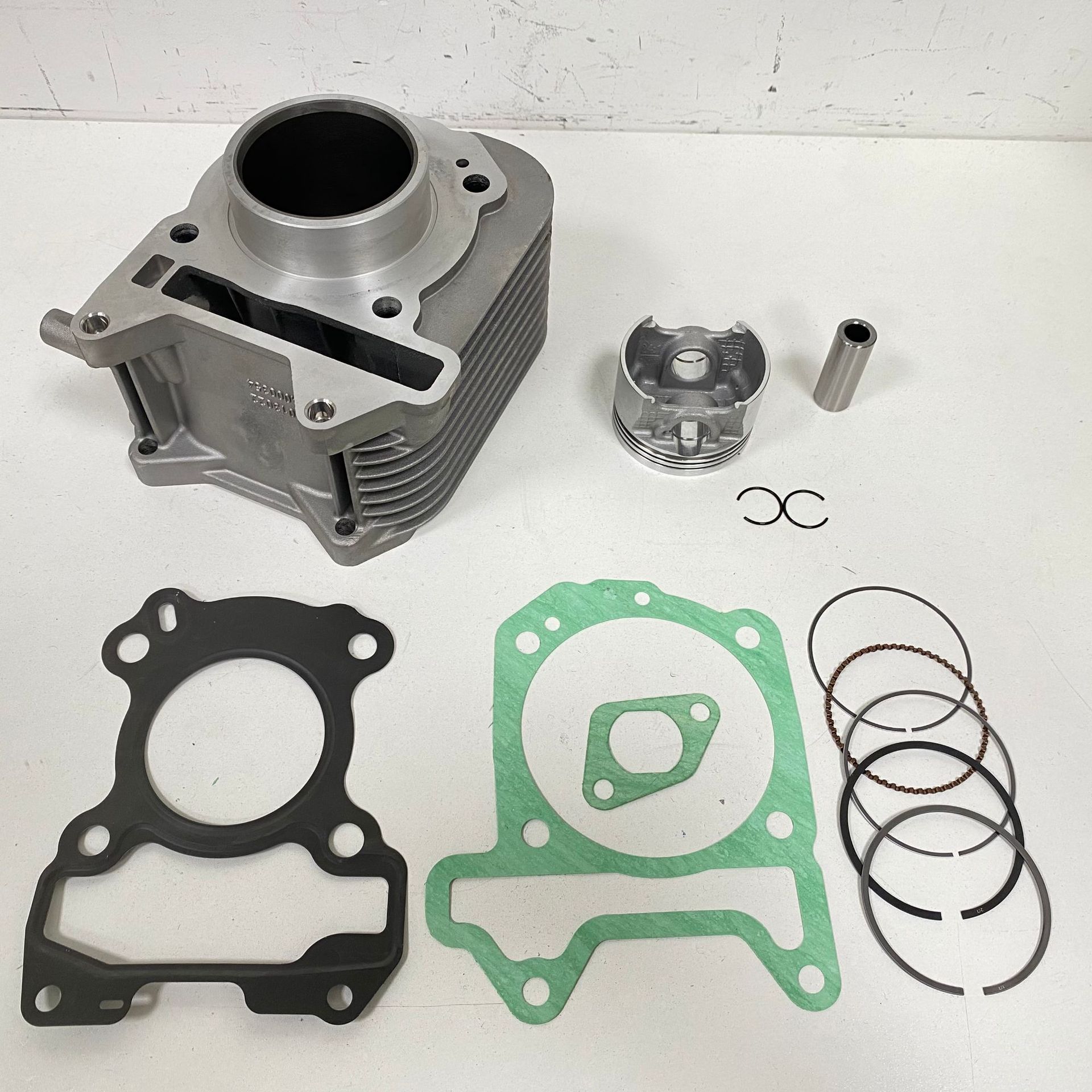 Motorcycle parts cylinder suitable for Piaggio Vespa125 BYQ125 LXV150 Liberty125