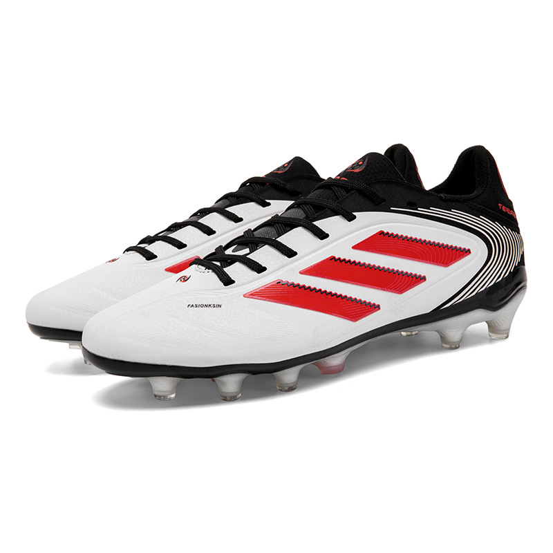 Nuevos zapatos de fútbol para hombres y mujeres, zapatos de entrenamiento antideslizantes juveniles, botas de fútbol directas.