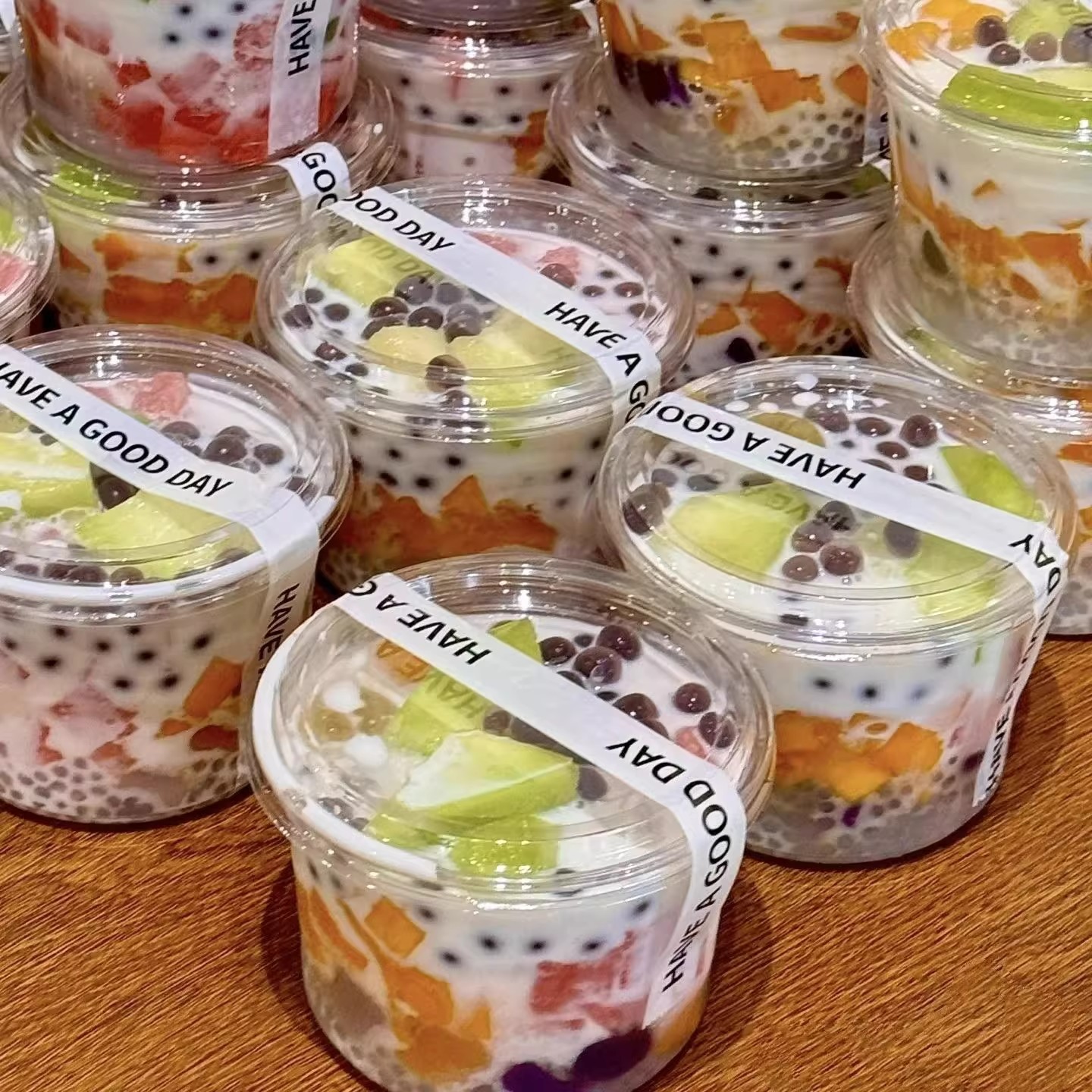 网红冰粉打包碗一次性椰奶冻水果捞烧仙草打包盒子商用摆摊专用杯