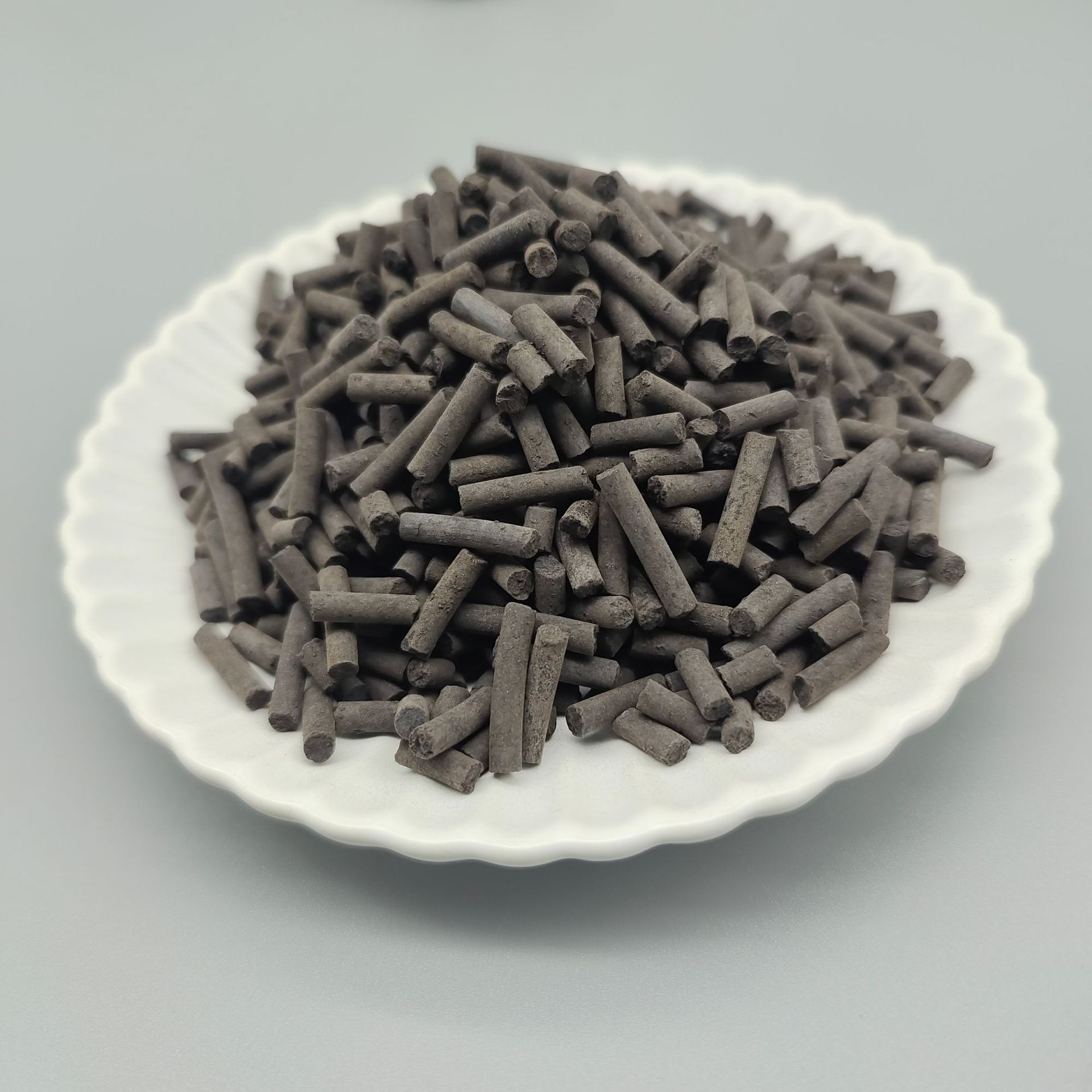 厂家供应活性炭颗粒水产养殖用活性炭污水处理活性炭高含量高碘值