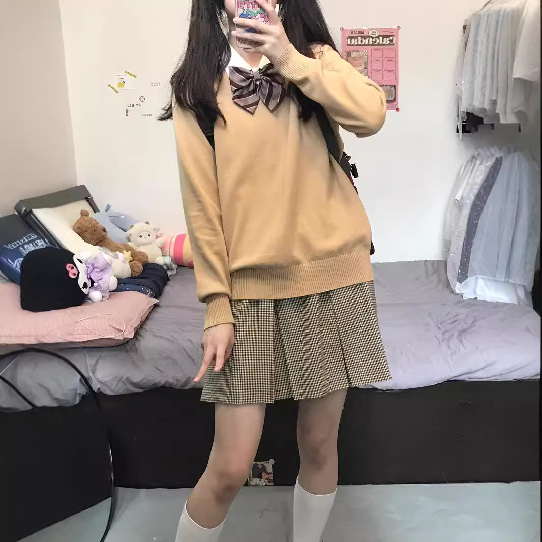 V 넥 풀오버 스웨터 여성 단색 대학 스타일 일본 JK 유니폼 가을과 겨울 스웨터 긴 소매 가을