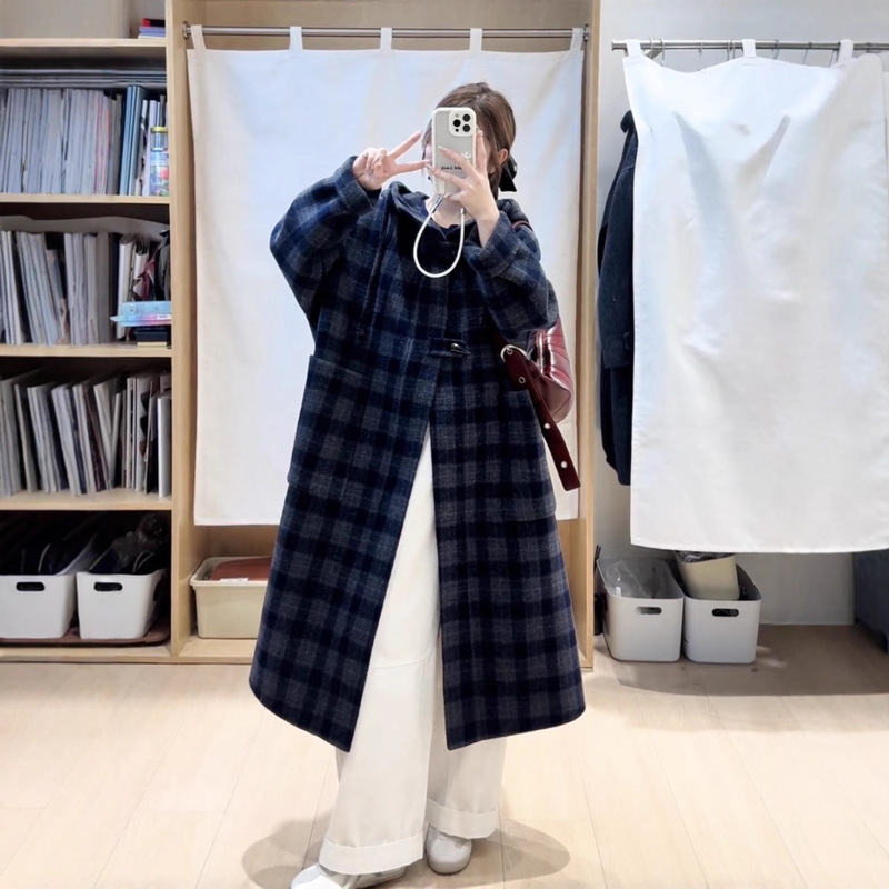 25 New Hooded Plaid Double-Sided Wool Coat Loose Elegant Women's Hepburn Style Horn Button Large Pocket Coat