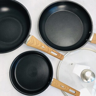 Defective Wok Non-stick Pan Flat Bottom Egg Pan Composite Bottom Induction Cooker Gas Stove Frying Pan 2028cm Pancake Banji