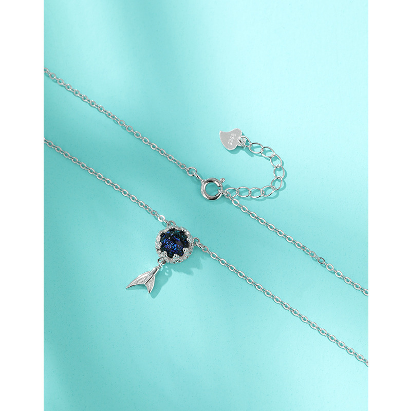 925 plata esterlina collar de cola de pescado nicho ligero diseño de cadena clavícula sirena temperamento collar 520 para enviar a la novia