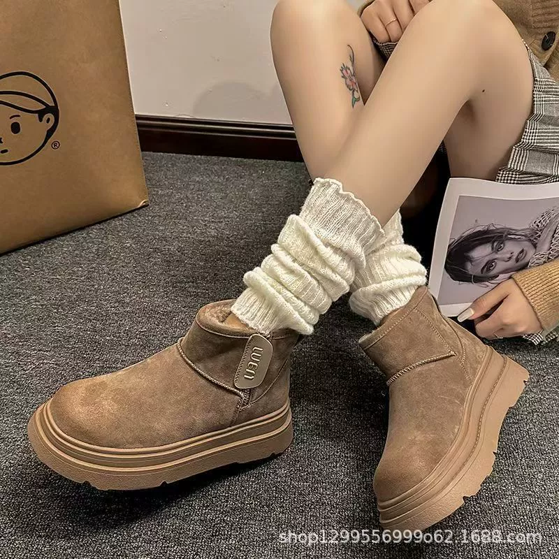 Winter low platform boots, warm low ankle boots, platform sole, sizes 35–40