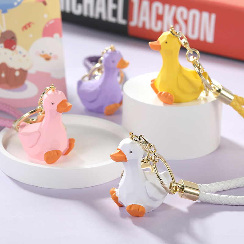New Cartoon Resin Duck Keychain with Cut-Out Design, Phone Accessory, Gift for Loved Ones, Bag Charm, Cute and Adorable New Cartoon Resin Duck Keychain with Cut-Out Design, Phone Accessory, Gift for Loved Ones, Bag Charm, Cute and Adorable