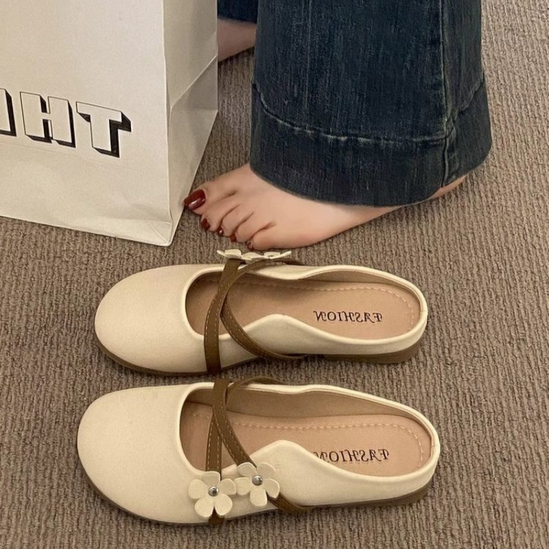 Dopamine Autumn 2025 New Lazy Shoes Slip-On Closed-Toe Half Slippers For Women Outdoor Wear Trendy Sandals_vogvips.com