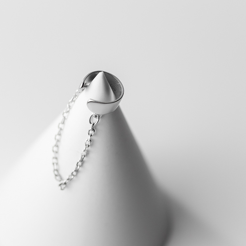 Eloch s925 plata brillante cadena orejas coreana geometría pequeña personalidad joyas para orejas G8678