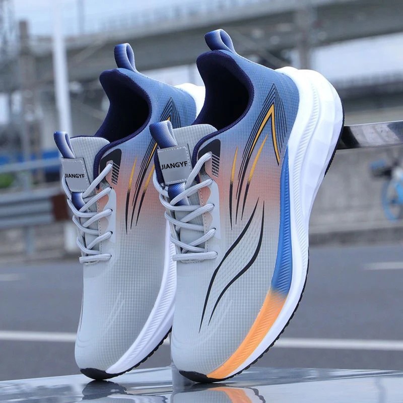 Low lightweight breathable shock-absorbing sneakers