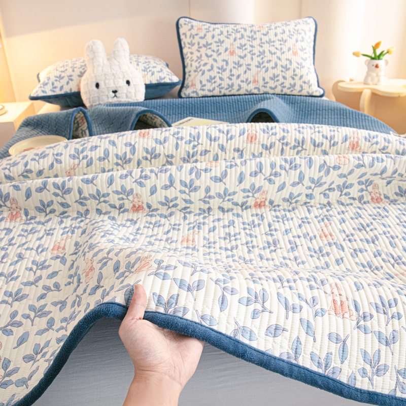 Fifi conejo-niebla azul