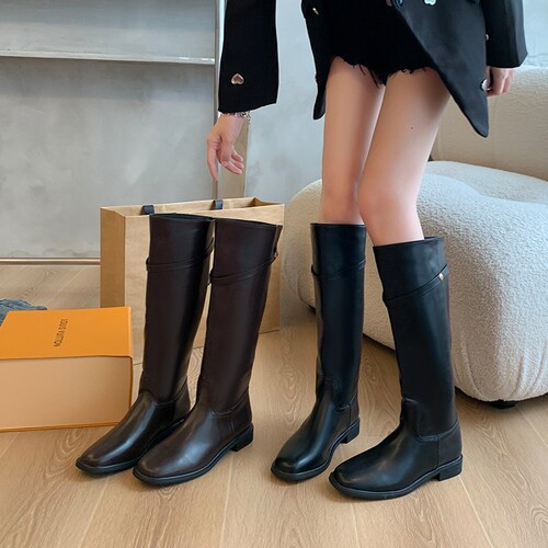 Women's 2025 Spring Stylish Ankle Boots with Belt Buckle, Knee-Length Round-Toe High-Top Boots